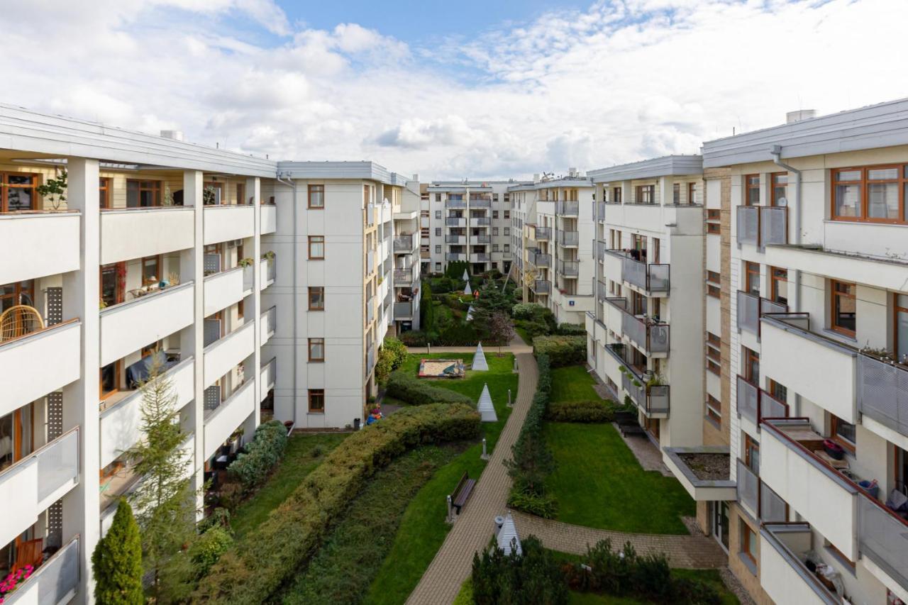 Spacious Palac Jana Iii Wilanow By Renters *
